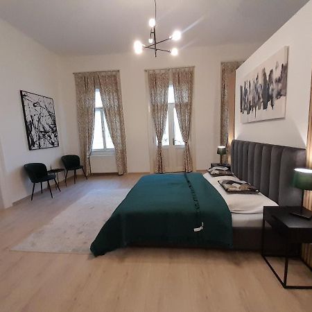 Entrez Apartment 3 - Historical Centre Košice Exteriör bild