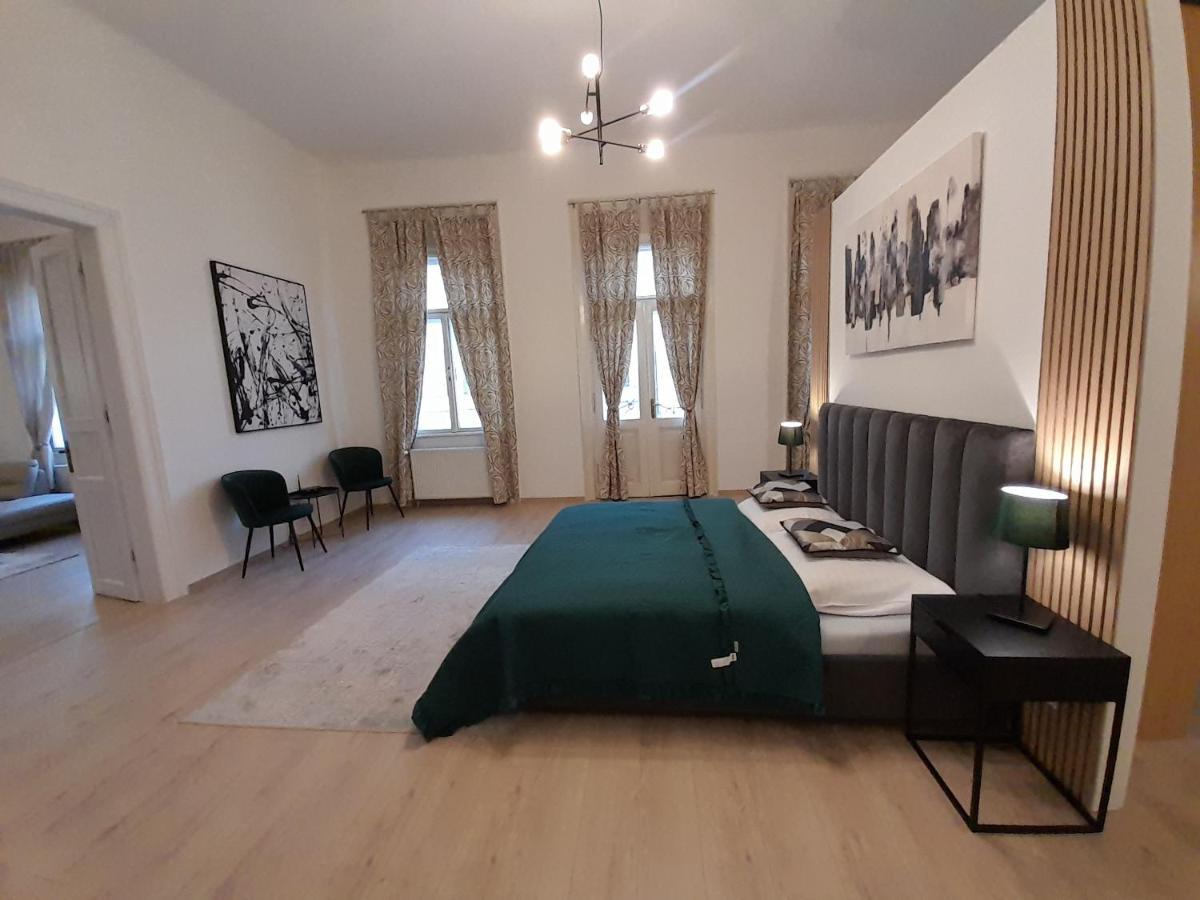 Entrez Apartment 3 - Historical Centre Košice Exteriör bild