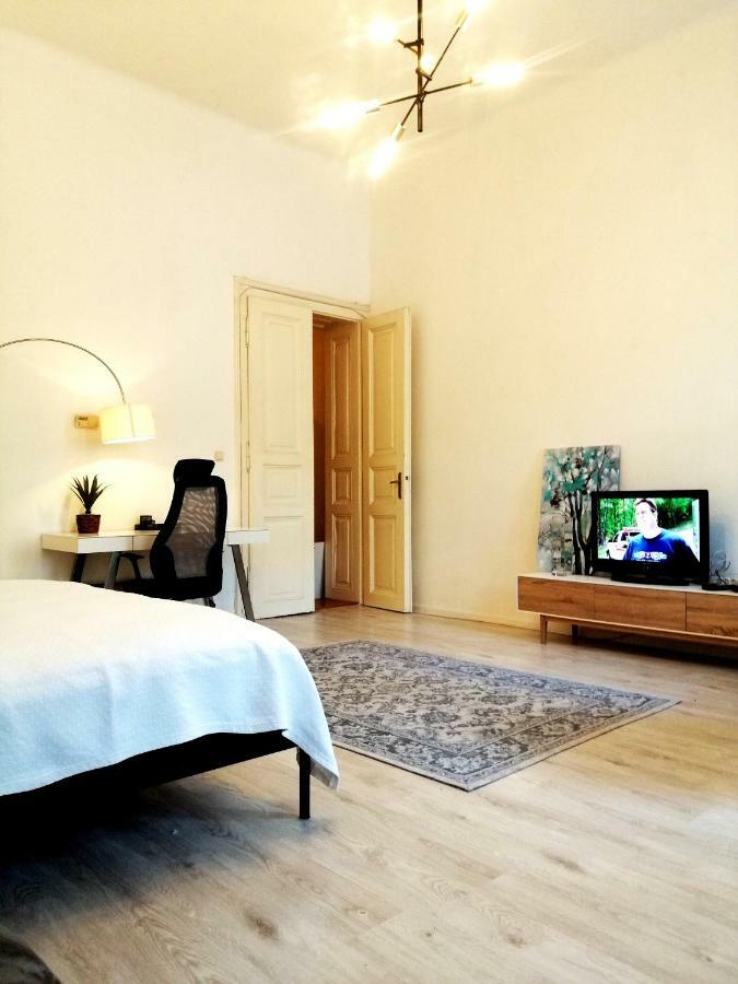 Entrez Apartment 3 - Historical Centre Košice Exteriör bild